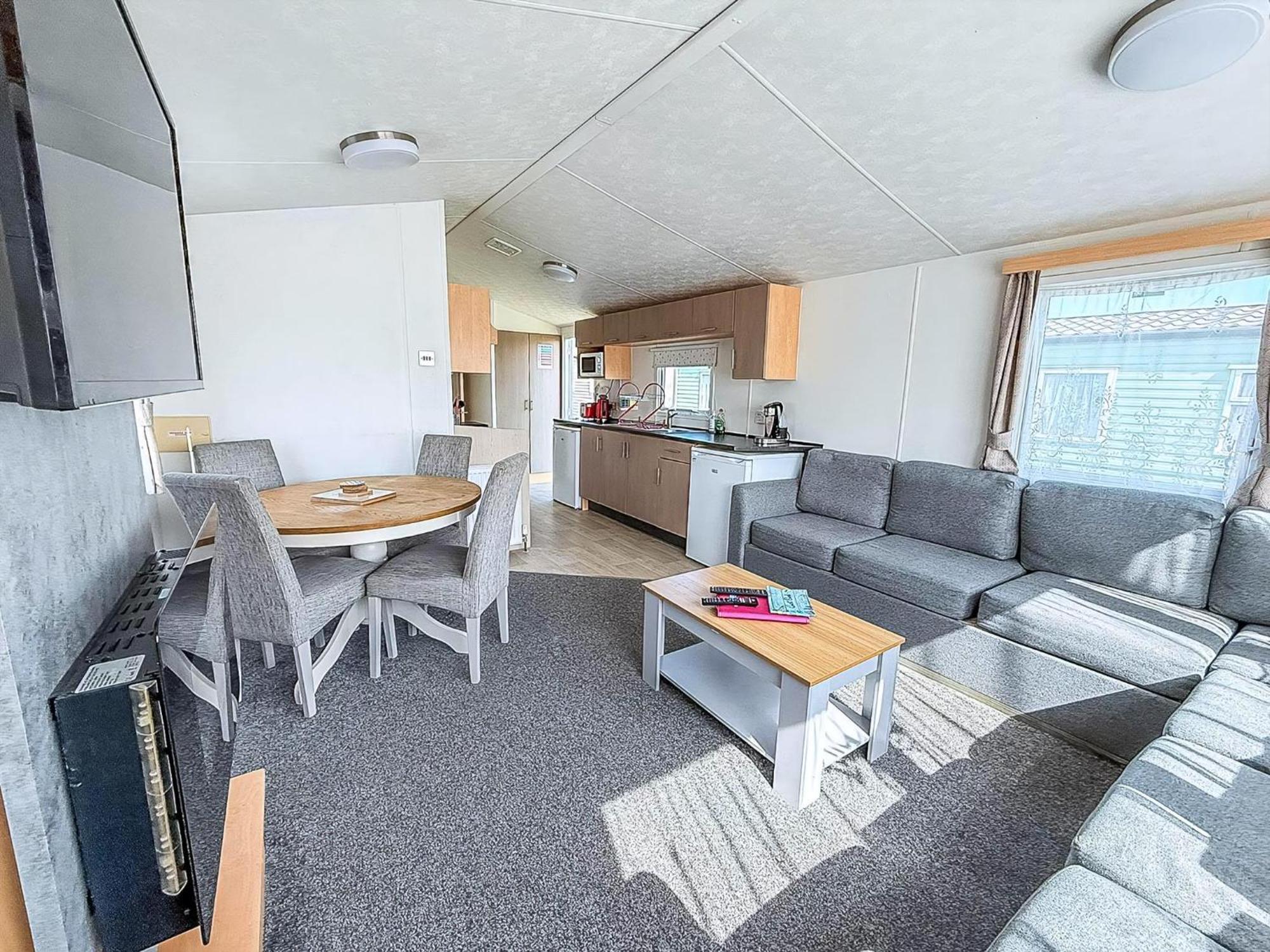 6 Berth Staycation Caravan Nearby Clacton-On-Sea In Essex Ref 26254E Extérieur photo