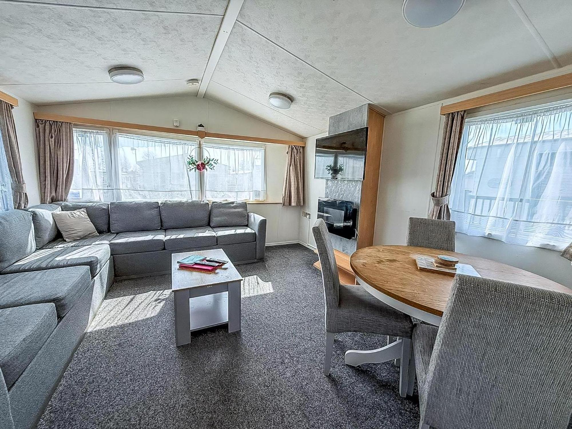 6 Berth Staycation Caravan Nearby Clacton-On-Sea In Essex Ref 26254E Extérieur photo